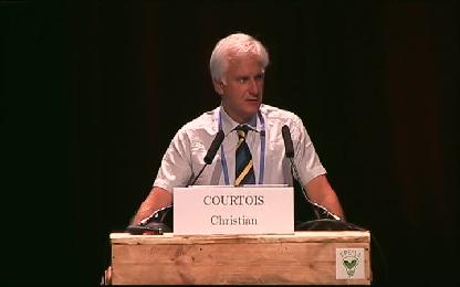 Technical solutions and dévelopment permitted by power electronics applied to the Energy transition in French Railways