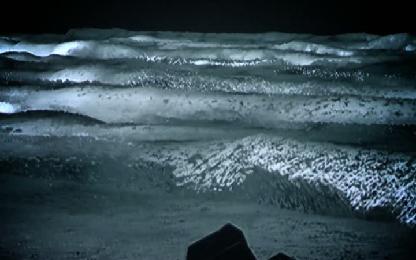 En recherchant la vague (Installation de Gaëtan Robillard)